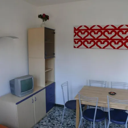 Equipped Flat For A Lovely In Appartamento *