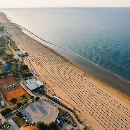 Equipped Flat For A Lovely In Appartamento Bibione
